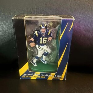 1998 Topps Action Figure Flats - Ryan Leaf On Card