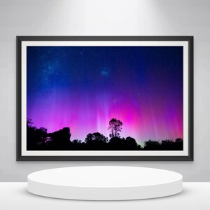 Apparizione dell'aurora australe a Yackandandah, Victoria, Australia. Arte murale, poster di paesaggio di viaggio