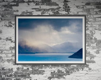 Tempête du lac Wakatipu près de Queenstown dans l'Otago, en Nouvelle-Zélande. Art mural, affiche de paysage de voyage