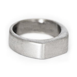 Custom mens jewelry - Personalized Ring - Small man ring