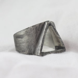 Dark Silver Open Mens Triangle Ring, Industrial Man Custom Name Jewelry, Custom Engraved Rings For Men, Rustic Geometric Fashion Jewellery