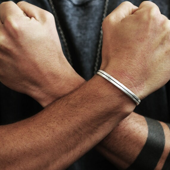 Brushed silver bracelet sale