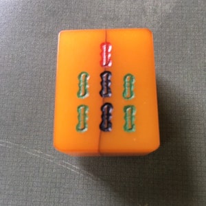 1940s Butterscotch Bakelite Mah Jongg Magnet