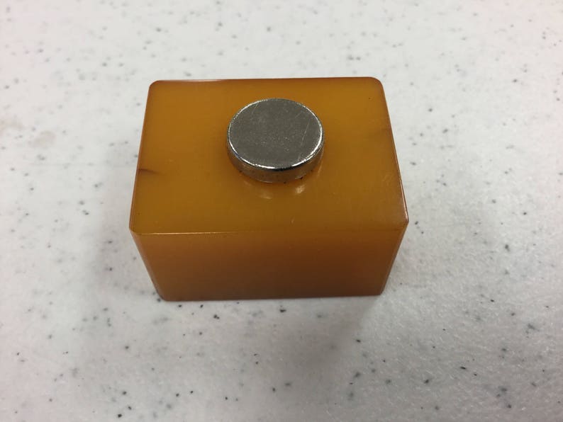 1940s Butterscotch Bakelite Mah Jongg Magnet