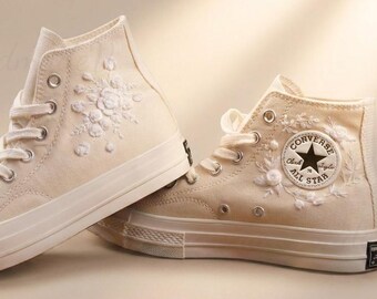 Zapatillas Converse personalizadas con bordado, Converse azules con bordado de flores de los años 70, zapatillas blancas con bordado de margaritas personalizadas