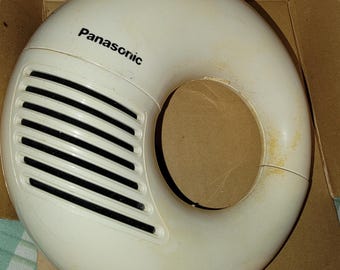 Vintage Panasonic R-72 Toot-a-loop Portable Transistor Radios