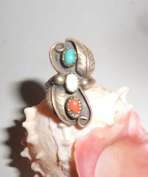 Turquoise Ring -Mother Of Pearl & Coral Navajo Si… - image 1