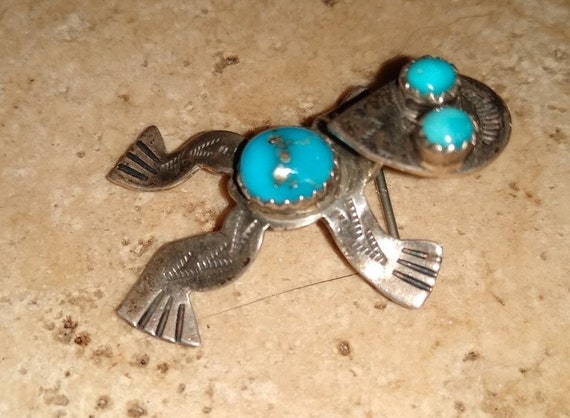 Turquoise Frog Harvey Era Pendant/ Brooch-morenci Turquoise