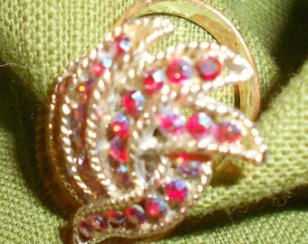 Red Disco Fever Ring 70s Rhinestone Swirled Dome With Aurora Borealis Coloration Vintage Wing Shaped Adjustable