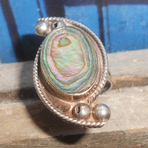 Abalone Ring &quot;Fire Eye&quot; Taxco Shell Rainbow Sterling Silver Ocean Gemstone With Watery Iridescent Shimmer -Hallmarked