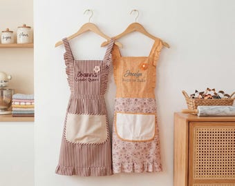 Personalisierte bestickte Schürze - individuelle Vintage Küchenschürze mit Taschen, Kochen Backen BBQ Gartenarbeit Künstlerschürze, warmes Geschenk für Frauen