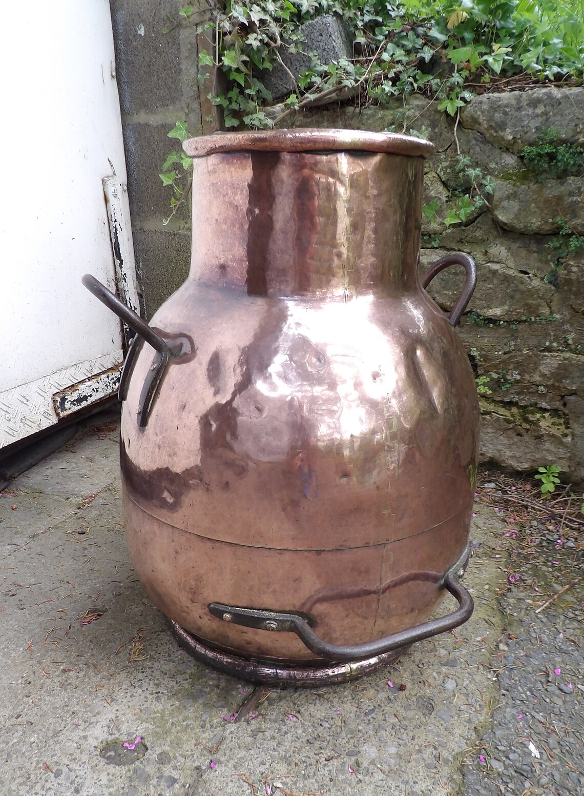 Huge Antique Copper Cauldron Kettle Distiller Pot Dovetailed Etsy