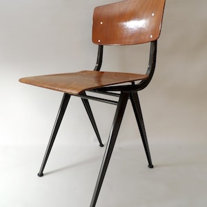 Chaise Marko années 60 Friso Kramer type contreplaqué Industrie