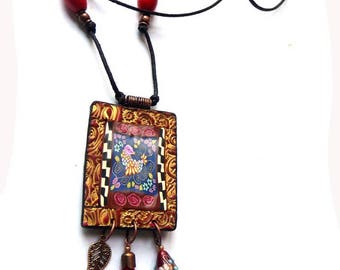 Rectangular pattern bird Locket necklace
