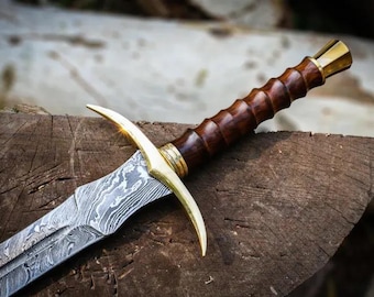 Hand Forged Damascus Steel Viking Sword: Personalized Medieval Collectible Wedding Gift.