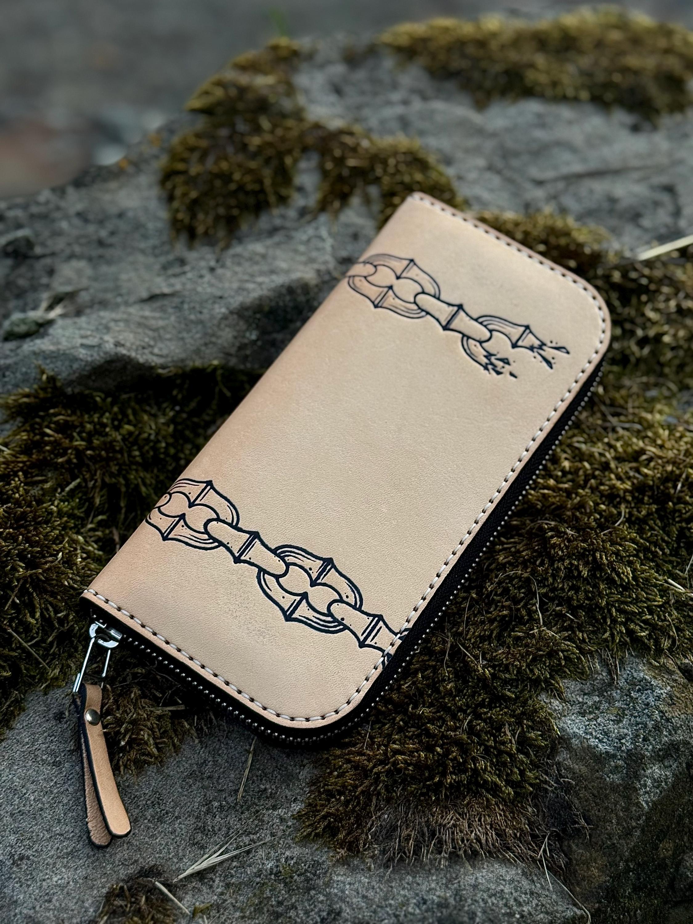 Leather Wallet Zip – Chain Embossed – Handmade Gift – YKK Zipper – Card, Coin & Cash Holder – Personalized