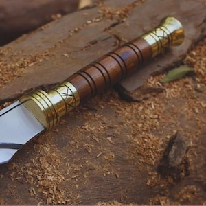 Handcrafted Scimitar Sword | High Quality Curved Blade for Collectors | Historical Sword | High Carbon Steel Sword | Full Tang Blade | Gift.