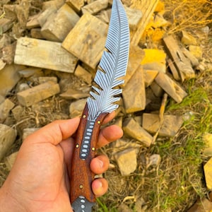 Custom  Feather Style Bowie Knife, Damascus Steel Blade, Stylish Handle & Leather Sheath, Perfect Christmas, Anniversary Gift USA