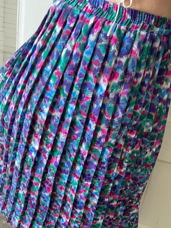 Vintage Satiny Colorful Impressionist Skirt with … - image 2