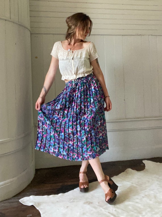 Vintage Satiny Colorful Impressionist Skirt with … - image 1