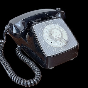 Fantastic Restored GTE Automatic Electric Classic Black Rotary (pulse) Model 80 Desk Phone