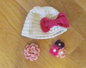 Baby Crocheted Hat with Interchangeable Decorations.......Hairclips too