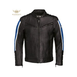 Puede incluir: Chaqueta de moto de cuero negro con cuello alzado y cremallera frontal. La chaqueta presenta rayas azules y blancas en las mangas y m&uacute;ltiples bolsillos con cremallera. Dise&ntilde;o cl&aacute;sico y aerodin&aacute;mico.