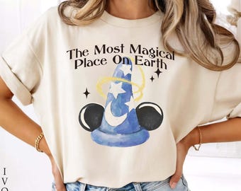 Camiseta "El lugar más mágico de la Tierra", Camiseta retro de vacaciones familiares Comfort Colors®, Ropa vintage de reino mágico