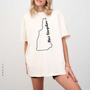 New Hampshire Shirt, Minimal State Outline Sweatshirt, Cute New Hampshire Crewneck, Travel Lover Gift, NH State T-Shirt