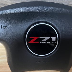 Silverado/SUV steering wheel emblem logo -- Z71 Version2