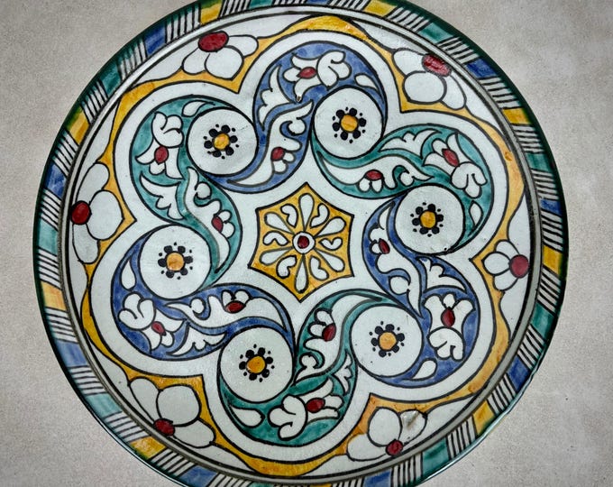 Colorful Moroccan Ceramic Plate – Hand-Painted Serving Dish with Floral & Berber Motifs – Boho Kitchen Decor or Wall Art