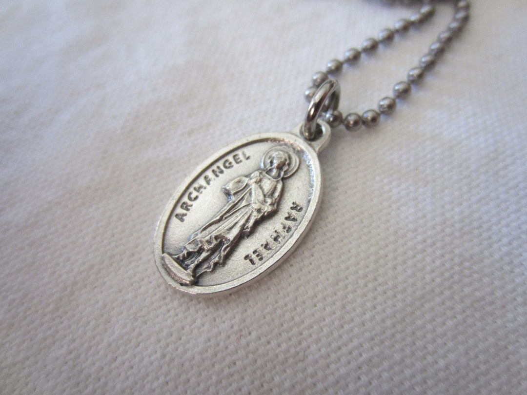 St Raphael Medal & Necklace Se, Patron Doctor Nurse Travelers the Blind ...