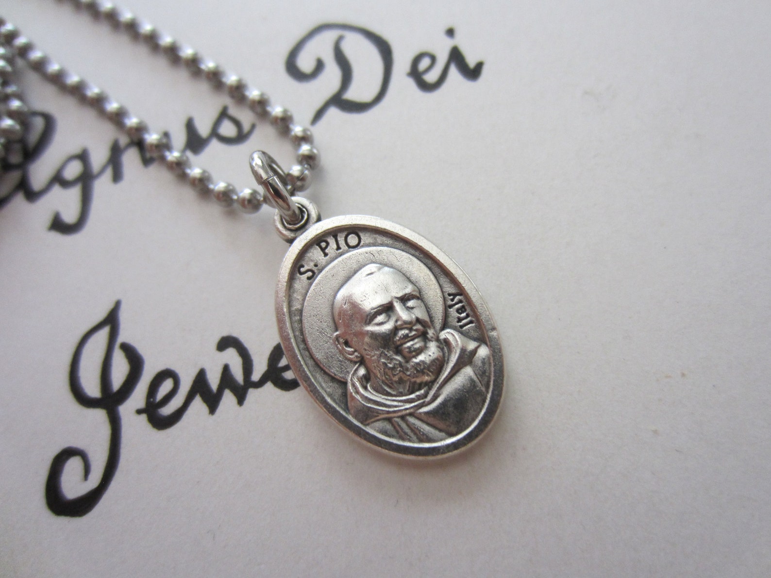 St Padre Pio Medal & Necklace Set, Patron Pray Hope Worry, Catholic ...