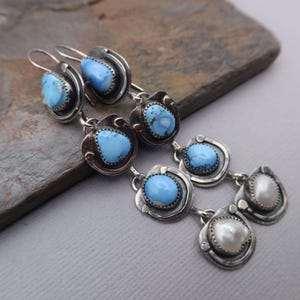Boucles d'oreilles longues dramatiques Golden Hill Lavender, turquoise et perle en argent sterling