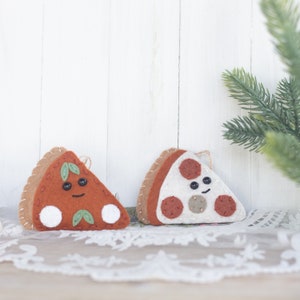 Pizza Schlüsselanhänger aus Wollfilz / Auto Rückspiegel Anhänger / Auto Spiegel Anhänger