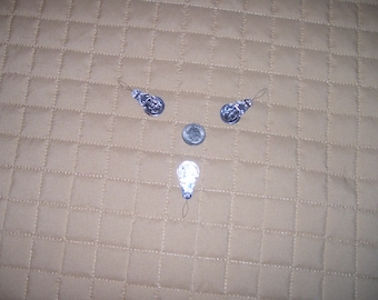 3 Sewing Needle Threader * Dime Size  * Wire Threader
