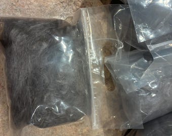 Nesting mohair fiber for birds to refill nesting kits. Approximately 1 ounce of combed mohair fiber.
