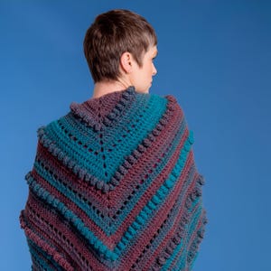 Triangle Shawl Crochet Pattern PDF – No Sew Wrap, Beginner-Friendly Manton Fular, Easy Crochet Tutorial with Chart & Diagram