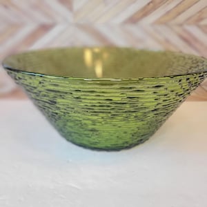 vintage MCM Anchor Hocking Soreno avocat vert salade de service 11 po.