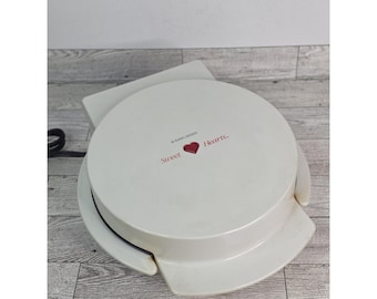 Vintage Black & Decker Sweet Hearts Waffle Maker Model G12 Tested Works See PICS