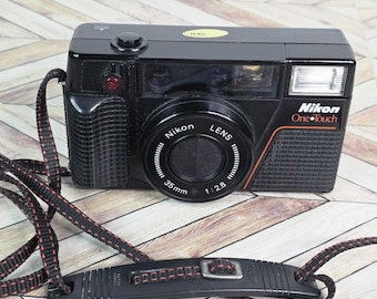 VTGNikon One Touch AF Point & Shoot 35mm Film Camera Black 2.8 Lens w.Strap READ