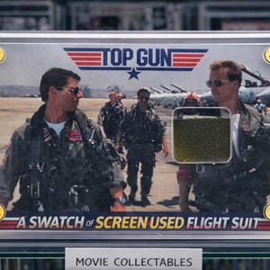 Screen-Used Top Gun Fluganzug Swatch - Maverick Era Prop Display mit COA