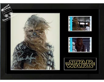 Exhibición de la película Chewbacca de Star Wars. Increíble pieza de colección firmada. Con certificado de autenticidad.