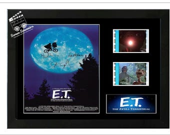 E.T. オリジナル映画セルディスプレイ サイン入りコレクターズアイテム。鑑定書付き。