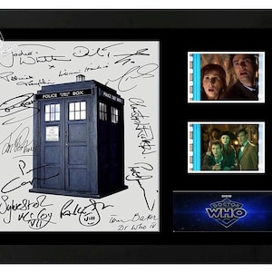 Doctor Who Oryginalny filmowy wyświetlacz komórkowy Obsada podpisana Niesamowity przedmiot kolekcjonerski. Z COA