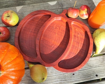 Pumpkin snack bowl - as a charcuterie board, serving board or for chips and nuts - for an autumnal atmosphere or Halloween
