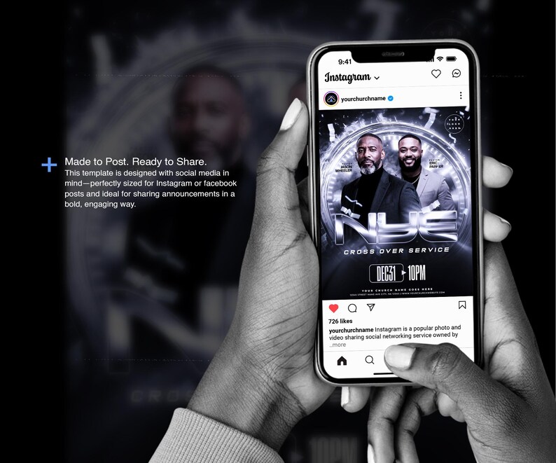 Puede incluir: Un tel&eacute;fono inteligente muestra una publicaci&oacute;n de Instagram para un servicio religioso. La publicaci&oacute;n presenta a dos hombres y el texto "NYE Cross Over Service" y "Dec 31 - 10PM". El tel&eacute;fono est&aacute; en manos de una persona.