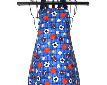 CHILD'S REVERSIBLE APRON  Age 3-8 Adjusts for Height Footballs Baseballs  and Other Sports Balls
