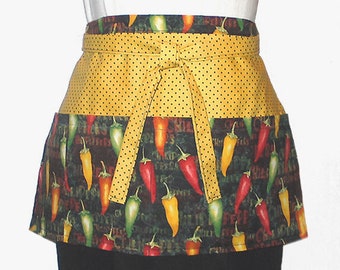 4 POCKET APRON  for Vendors Gardening Crafts  or Waitresses  Polka Dots and PEPPERS