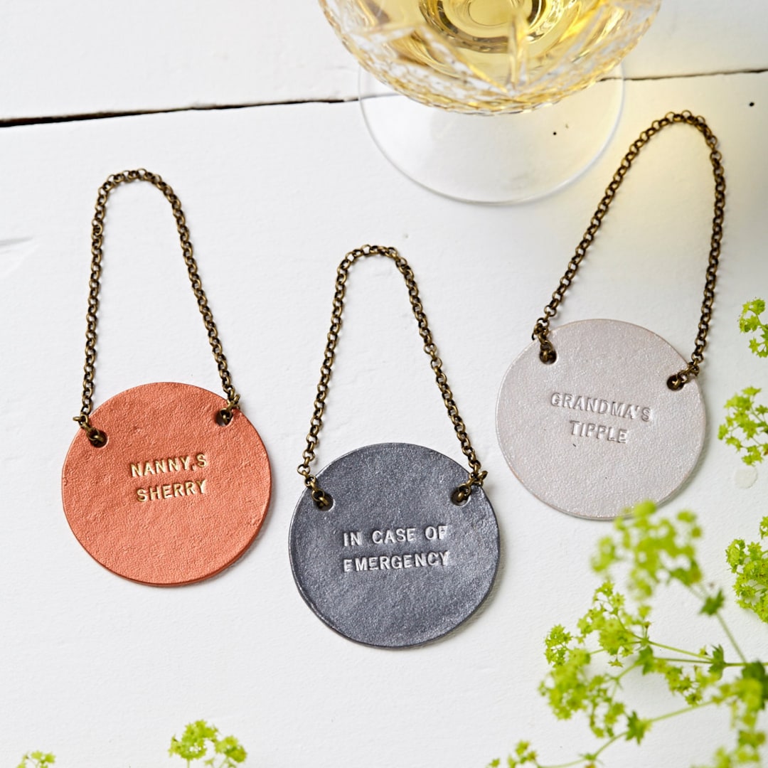 Personalised Metallic Leather Bottle Tag: Custom Bar Accessory - Etsy